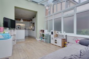 Garden Room- click for photo gallery